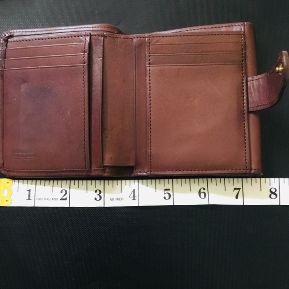 Coach Vintage Leather Bi Fold Wallet - Picture 7 of 14